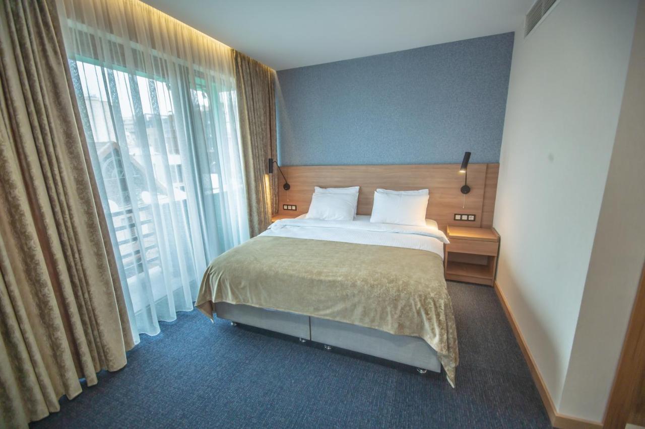 Hotel Banovani Тбілісі Екстер'єр фото