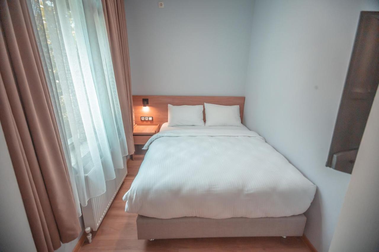 Hotel Banovani Тбілісі Екстер'єр фото