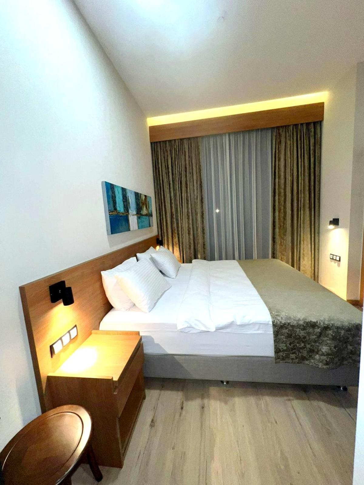 Hotel Banovani Тбілісі Екстер'єр фото